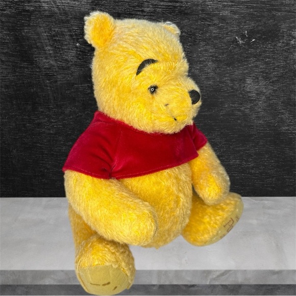 Disney Winnie the Pooh Plush – 2002 Holiday Edition – Collectible Bear - Picture 2 of 10